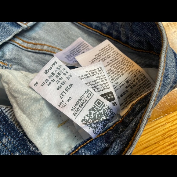 Levi’s Ribcage Straight Ankle Jeans - Picture 4 of 5